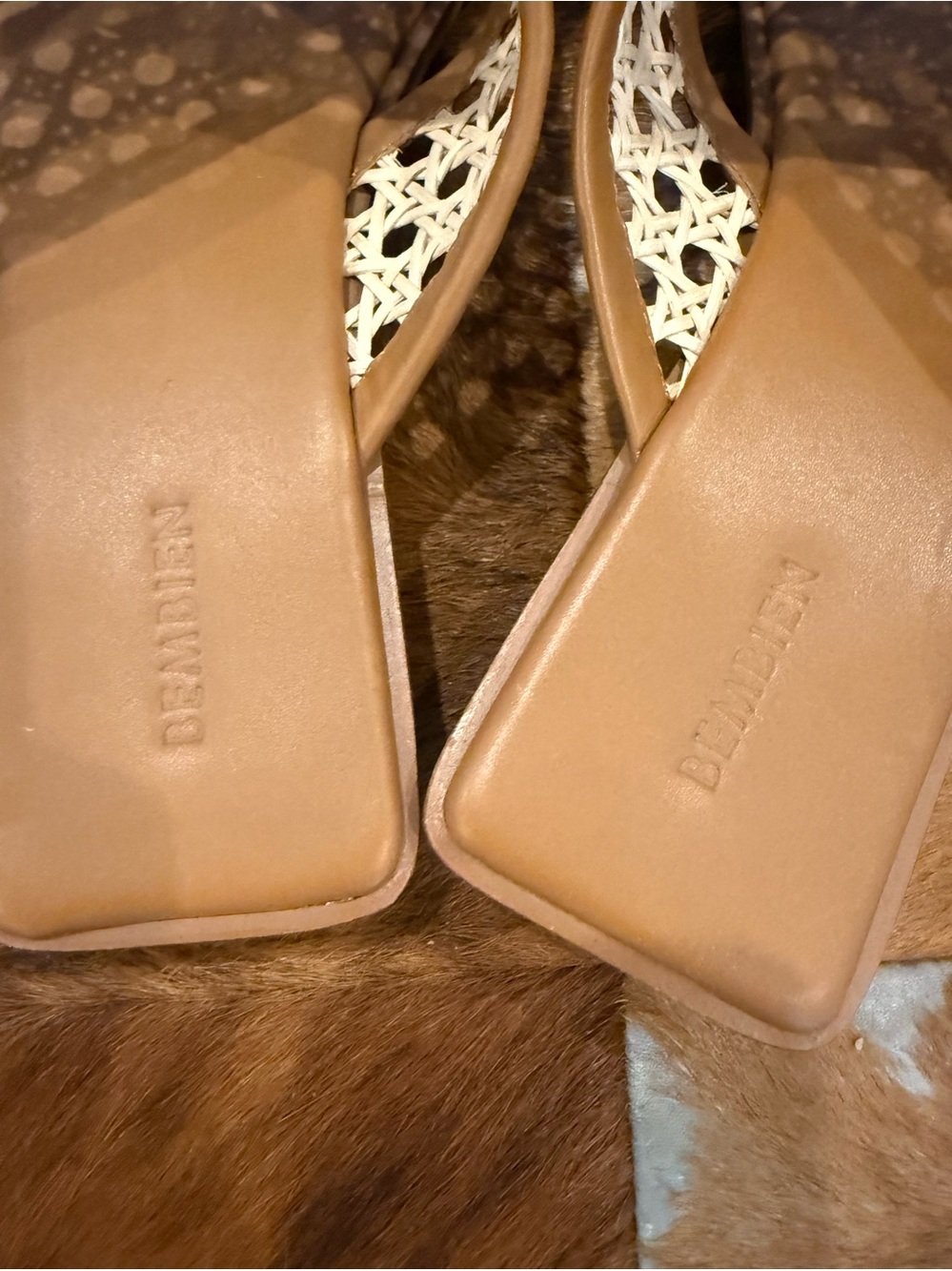 Bembien Roma Wicker Sandals - Picture 5 of 7